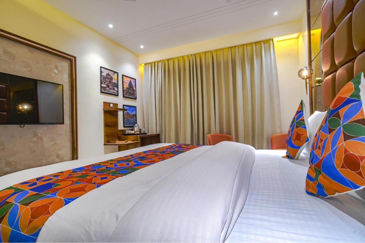 Fabhotel Benchmark Indore Ngoại thất bức ảnh